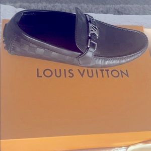 Louis Vuitton Men Loafers